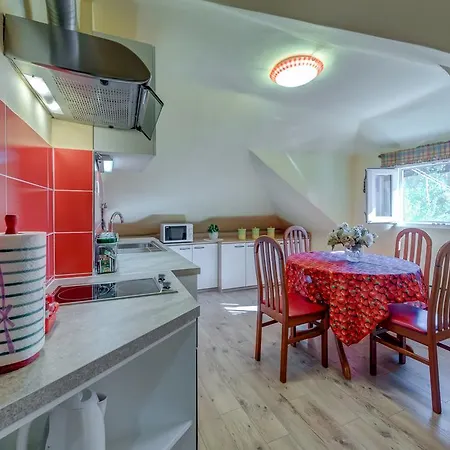 Bacvice With Free Parking * 스플리트