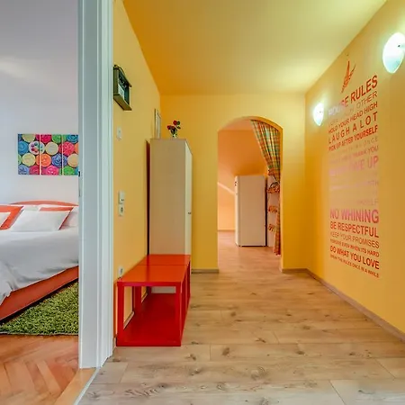 Apartment Bacvice Holiday With Free Parking Apartment